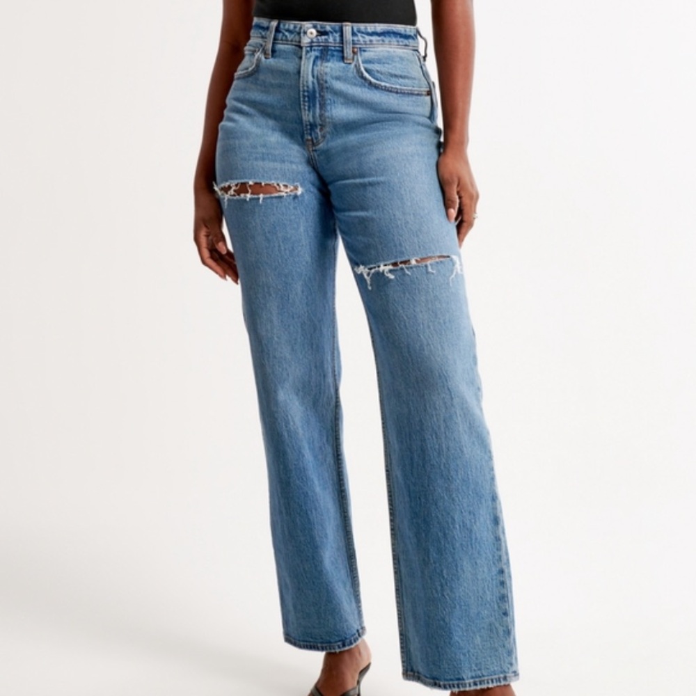 Abercrombie 90s Relaxed High Rise jeans